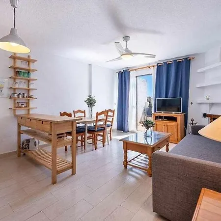 797 Hr - Pueblo Evita- Andalusian With Terrace.